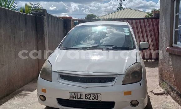 Buy Used Toyota Spacio White Car in Chingola in Zambia Buy Used Toyota Spacio White Car in Chingola in Zambia