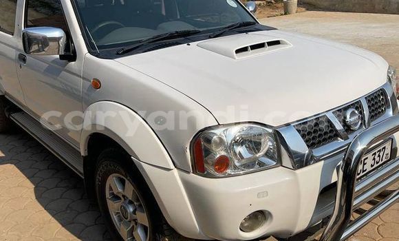 Acheter Occasion Voiture Nissan Hardbody Blanc à Chingola, Zambie