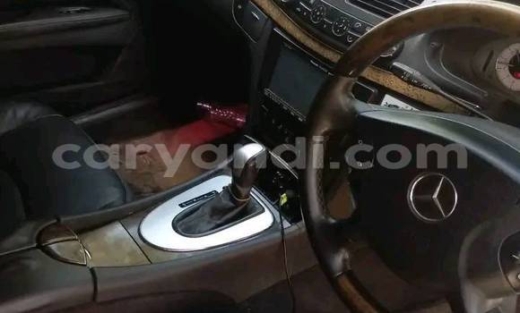 Acheter Occasion Voiture Mercedes‒Benz E–Class Gris à Chingola, Zambie Acheter Occasion Voiture Mercedes‒Benz E–Class Gris à Chingola, Zambie