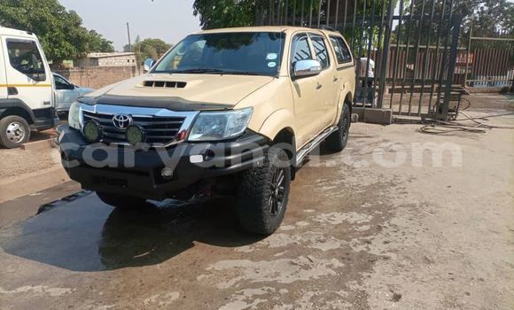 Acheter Occasion Voiture Toyota Hilux Marron à Chingola, Zambie Acheter Occasion Voiture Toyota Hilux Marron à Chingola, Zambie