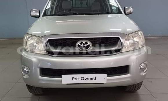 Acheter Occasion Voiture Toyota Hilux Beige à Lusaka, Zambie Acheter Occasion Voiture Toyota Hilux Beige à Lusaka, Zambie