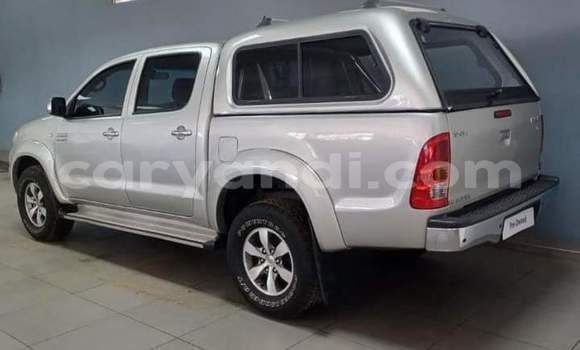 Acheter Occasion Voiture Toyota Hilux Beige à Lusaka, Zambie Acheter Occasion Voiture Toyota Hilux Beige à Lusaka, Zambie