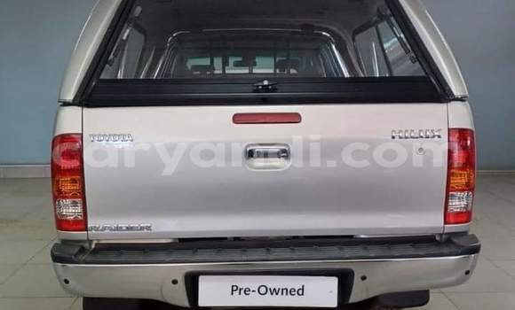 Acheter Occasion Voiture Toyota Hilux Beige à Lusaka, Zambie Acheter Occasion Voiture Toyota Hilux Beige à Lusaka, Zambie