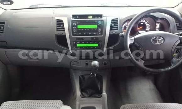 Acheter Occasion Voiture Toyota Hilux Beige à Lusaka, Zambie Acheter Occasion Voiture Toyota Hilux Beige à Lusaka, Zambie