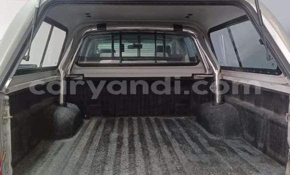 Acheter Occasion Voiture Toyota Hilux Beige à Lusaka, Zambie Acheter Occasion Voiture Toyota Hilux Beige à Lusaka, Zambie