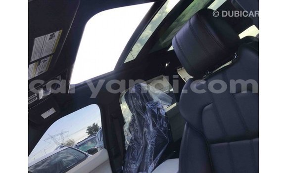 Tenga Imported Land Rover Range Rover Chena Mota in Import - Dubai in Zambia Tenga Imported Land Rover Range Rover Chena Mota in Import - Dubai in Zambia