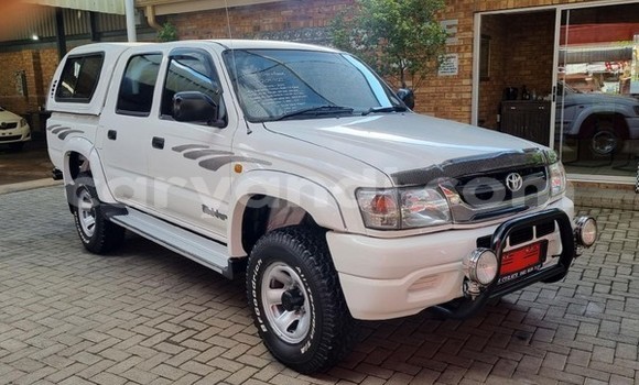 Nunua Ilio tumika Toyota Hilux Nyeupe Gari ndani ya Lusaka nchini Zambia Nunua Ilio tumika Toyota Hilux Nyeupe Gari ndani ya Lusaka nchini Zambia