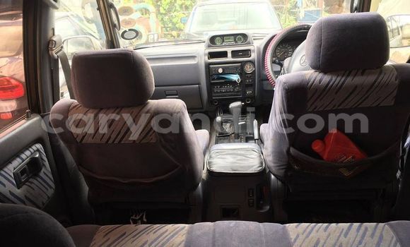 Acheter Occasion Voiture Toyota Land Cruiser Prado Gris à Lusaka, Zambie Acheter Occasion Voiture Toyota Land Cruiser Prado Gris à Lusaka, Zambie