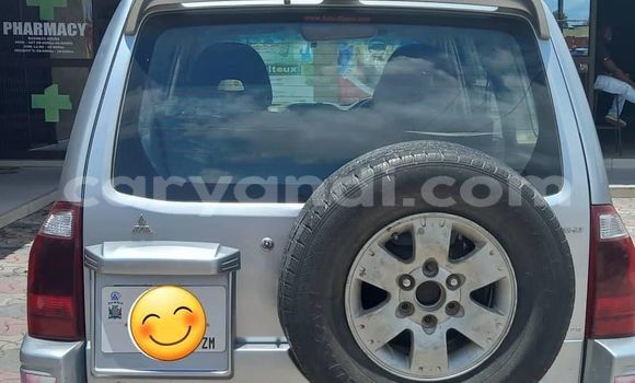 Tenga Tsaru Mitsubishi Pajero Sirivha Mota in Lusaka in Zambia Tenga Tsaru Mitsubishi Pajero Sirivha Mota in Lusaka in Zambia