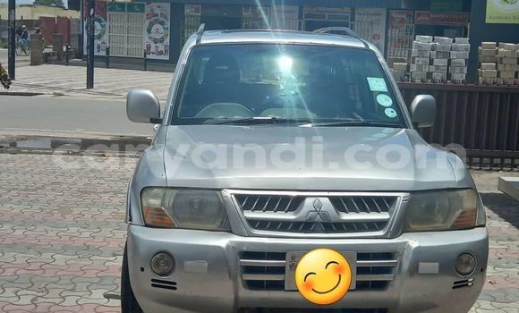 Tenga Tsaru Mitsubishi Pajero Sirivha Mota in Lusaka in Zambia Tenga Tsaru Mitsubishi Pajero Sirivha Mota in Lusaka in Zambia