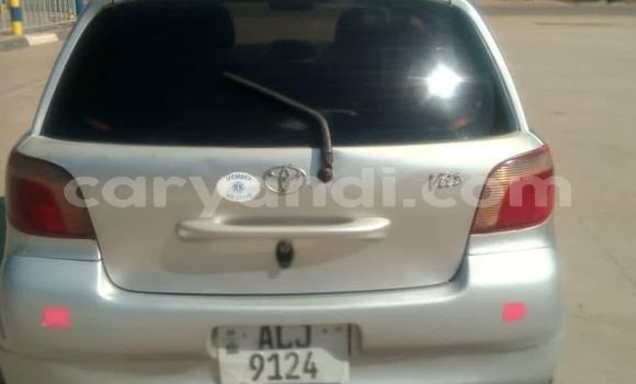 Acheter Occasion Voiture Toyota Vitz Gris à Lusaka, Zambie Acheter Occasion Voiture Toyota Vitz Gris à Lusaka, Zambie