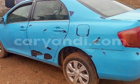 Acheter Occasion Voiture Toyota Axio Bleu à Lusaka, Zambie