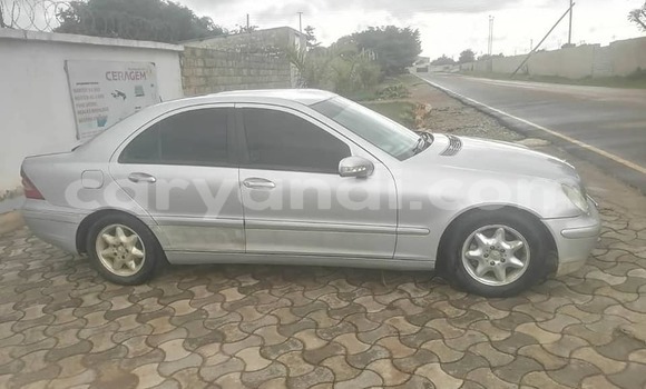 Acheter Occasion Voiture Mercedes‒Benz C–Class Gris à Lusaka, Zambie Acheter Occasion Voiture Mercedes‒Benz C–Class Gris à Lusaka, Zambie
