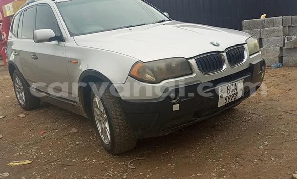 Acheter Occasion Voiture BMW X3 Gris à Lusaka, Zambie Acheter Occasion Voiture BMW X3 Gris à Lusaka, Zambie