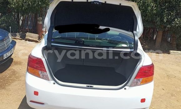 Acheter Occasion Voiture Toyota Allion Blanc à Lusaka, Zambie Acheter Occasion Voiture Toyota Allion Blanc à Lusaka, Zambie