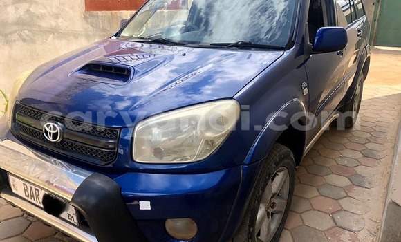 Acheter Occasion Voiture Toyota RAV4 Bleu à Lusaka, Zambie