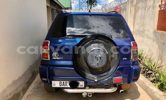 Acheter Occasion Voiture Toyota RAV4 Bleu à Lusaka, Zambie Acheter Occasion Voiture Toyota RAV4 Bleu à Lusaka, Zambie