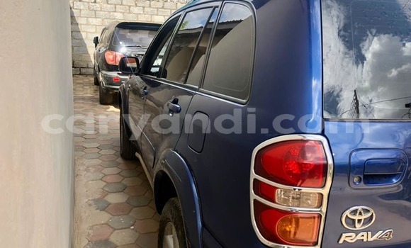 Acheter Occasion Voiture Toyota RAV4 Bleu à Lusaka, Zambie Acheter Occasion Voiture Toyota RAV4 Bleu à Lusaka, Zambie