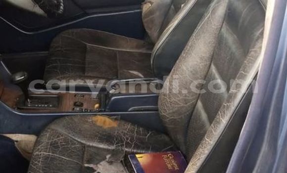 Acheter Occasion Voiture Mercedes‒Benz E–Class Bleu à Lusaka, Zambie Acheter Occasion Voiture Mercedes‒Benz E–Class Bleu à Lusaka, Zambie