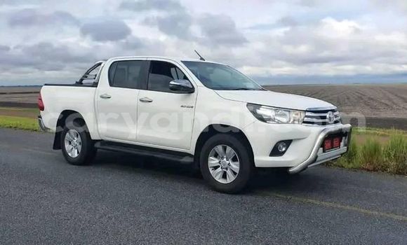 Tenga Tsaru Toyota Hilux Chena Mota in Lusaka in Zambia