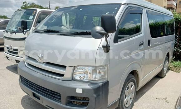 Buy Used Toyota Hiace Silver Car in Lusaka in Zambia