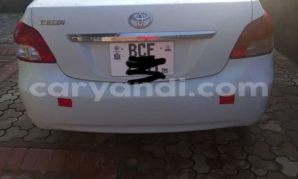Acheter Occasion Voiture Toyota Belta Blanc à Lusaka, Zambie Acheter Occasion Voiture Toyota Belta Blanc à Lusaka, Zambie
