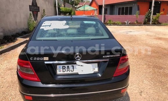 Acheter Occasion Voiture Mercedes-Benz C-Classe Noir à Lusaka, Zambie Acheter Occasion Voiture Mercedes-Benz C-Classe Noir à Lusaka, Zambie