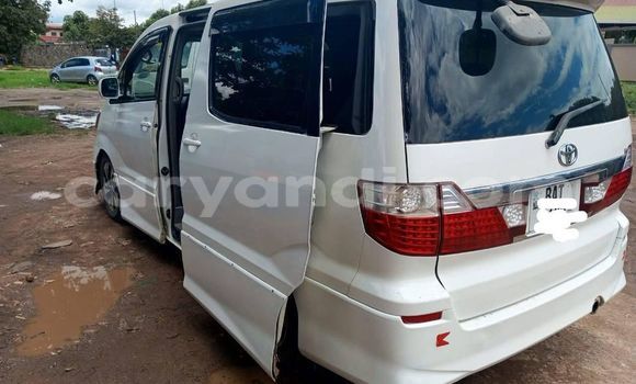 Acheter Occasion Voiture Toyota Alphard Blanc à Lusaka, Zambie Acheter Occasion Voiture Toyota Alphard Blanc à Lusaka, Zambie
