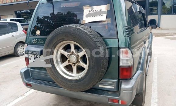 Acheter Occasion Voiture Toyota Land Cruiser Prado Vert à Lusaka, Zambie Acheter Occasion Voiture Toyota Land Cruiser Prado Vert à Lusaka, Zambie