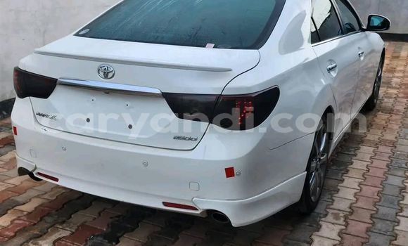 Acheter Occasion Voiture Toyota Mark X Blanc à Lusaka, Zambie Acheter Occasion Voiture Toyota Mark X Blanc à Lusaka, Zambie