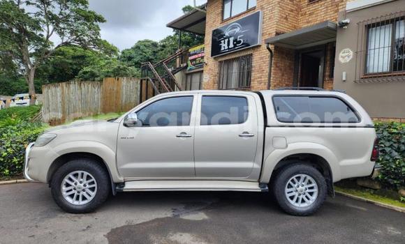 Buy Used Toyota Hilux Silver Car in Livingstone in Zambia Buy Used Toyota Hilux Silver Car in Livingstone in Zambia