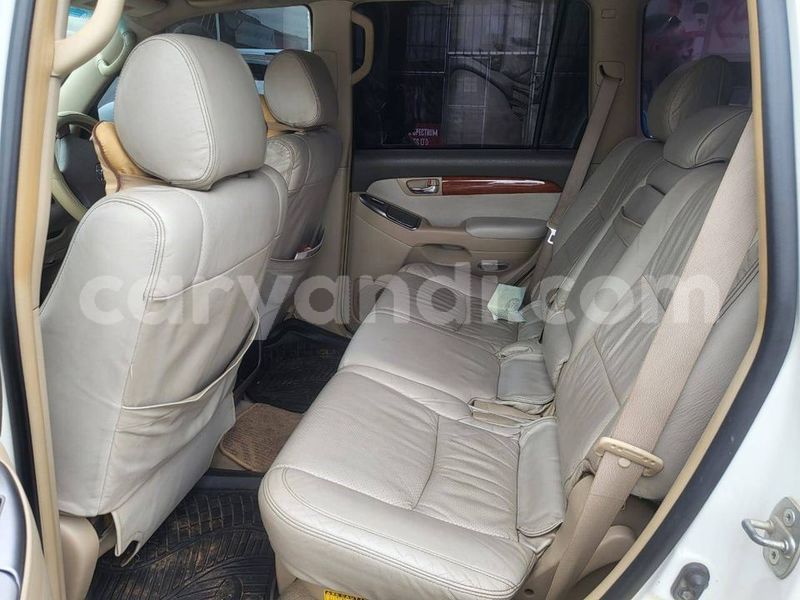 Big with watermark toyota land cruiser prado zambia kitwe 23500