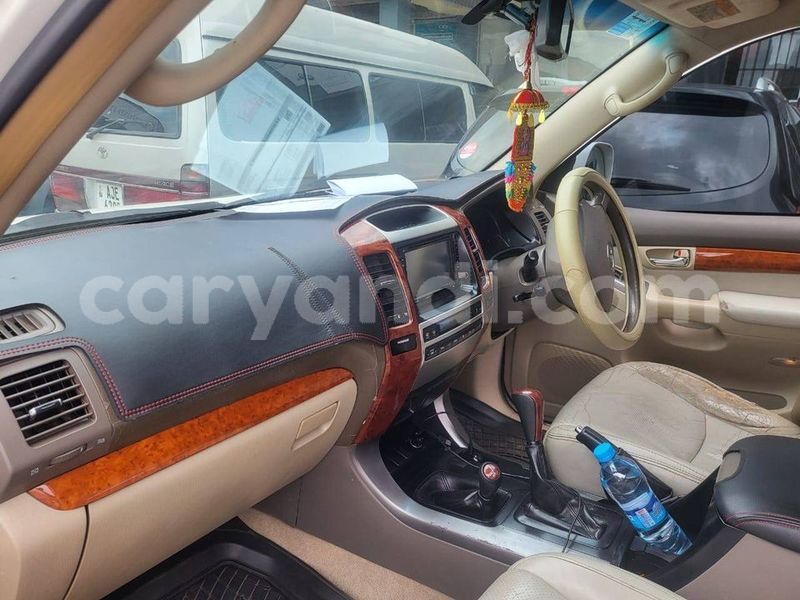 Big with watermark toyota land cruiser prado zambia kitwe 23500