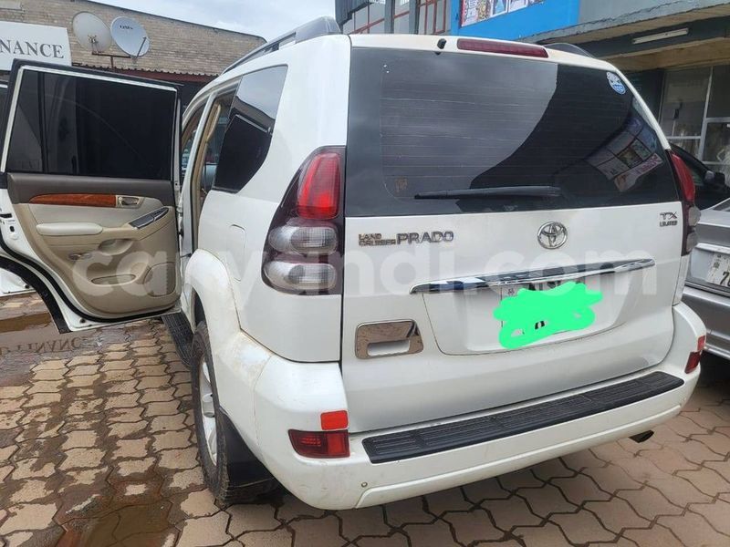 Big with watermark toyota land cruiser prado zambia kitwe 23500