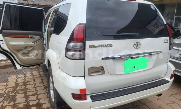 Nunua Ilio tumika Toyota Land Cruiser Prado Nyeupe Gari ndani ya Kitwe nchini Zambia Nunua Ilio tumika Toyota Land Cruiser Prado Nyeupe Gari ndani ya Kitwe nchini Zambia