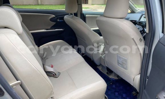 Nunua Ilio tumika Toyota Wish Bluu Gari ndani ya Lusaka nchini Zambia Nunua Ilio tumika Toyota Wish Bluu Gari ndani ya Lusaka nchini Zambia