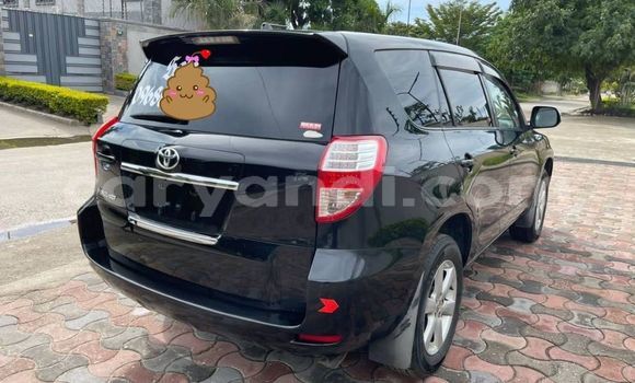 Nunua Ilio tumika Toyota Vanguard Nyeusi Gari ndani ya Lusaka nchini Zambia Nunua Ilio tumika Toyota Vanguard Nyeusi Gari ndani ya Lusaka nchini Zambia