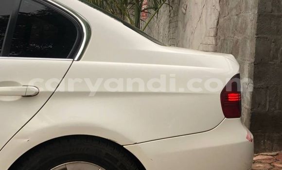 Nunua Ilio tumika BMW 3–Series Nyeupe Gari ndani ya Lusaka nchini Zambia Nunua Ilio tumika BMW 3–Series Nyeupe Gari ndani ya Lusaka nchini Zambia