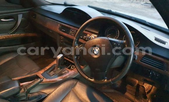 Nunua Ilio tumika BMW 3–Series Nyeupe Gari ndani ya Lusaka nchini Zambia Nunua Ilio tumika BMW 3–Series Nyeupe Gari ndani ya Lusaka nchini Zambia