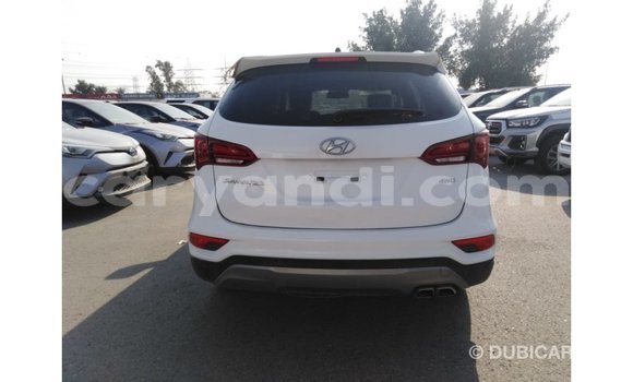 Nunua Imported Hyundai Santa Fe Nyeupe Gari ndani ya Import - Dubai nchini Zambia Nunua Imported Hyundai Santa Fe Nyeupe Gari ndani ya Import - Dubai nchini Zambia