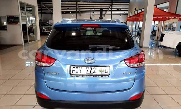 Acheter Occasion Voiture Hyundai ix35 Bleu à Lusaka, Zambie Acheter Occasion Voiture Hyundai ix35 Bleu à Lusaka, Zambie