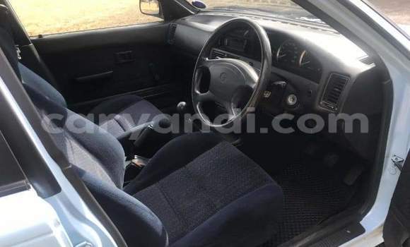 Acheter Occasion Voiture Toyota Corolla Bleu à Lusaka, Zambie Acheter Occasion Voiture Toyota Corolla Bleu à Lusaka, Zambie