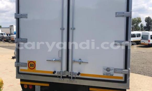 Acheter Occasion Utilitaire Scania R420 Blanc à Lusaka, Zambie Acheter Occasion Utilitaire Scania R420 Blanc à Lusaka, Zambie