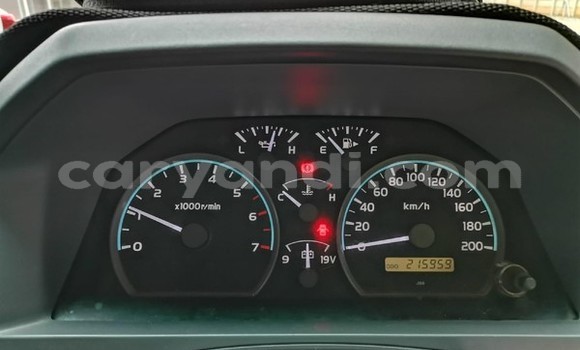 Nunua Ilio tumika Toyota Land Cruiser Beige Gari ndani ya Lusaka nchini Zambia Nunua Ilio tumika Toyota Land Cruiser Beige Gari ndani ya Lusaka nchini Zambia