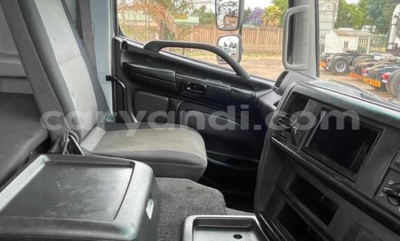 Acheter Occasion Utilitaire Hino 300 Series Blanc à Lusaka, Zambie Acheter Occasion Utilitaire Hino 300 Series Blanc à Lusaka, Zambie