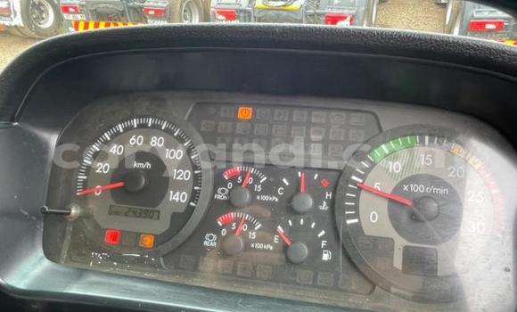 Acheter Occasion Utilitaire Hino 300 Series Blanc à Lusaka, Zambie Acheter Occasion Utilitaire Hino 300 Series Blanc à Lusaka, Zambie