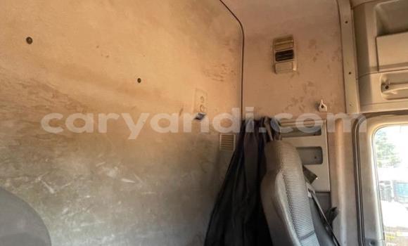 Acheter Occasion Utilitaire Mercedes–Benz 2644 Blanc à Livingstone, Zambie Acheter Occasion Utilitaire Mercedes–Benz 2644 Blanc à Livingstone, Zambie