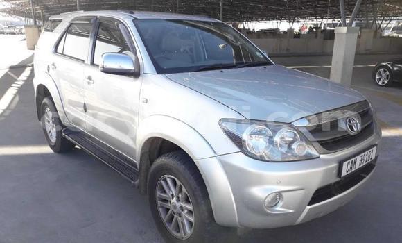 Tenga Tsaru Toyota Fortuner Sirivha Mota in Lusaka in Zambia