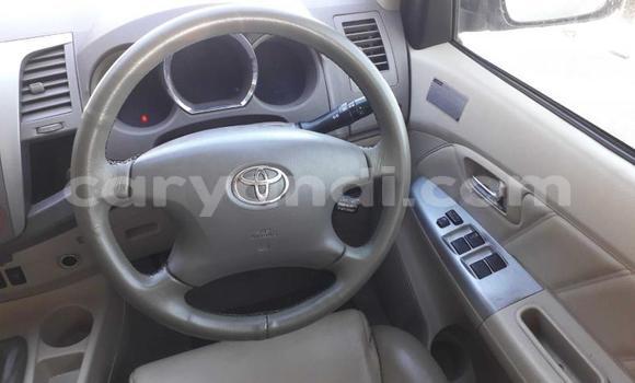 Acheter Occasion Voiture Toyota Fortuner Gris à Lusaka, Zambie Acheter Occasion Voiture Toyota Fortuner Gris à Lusaka, Zambie