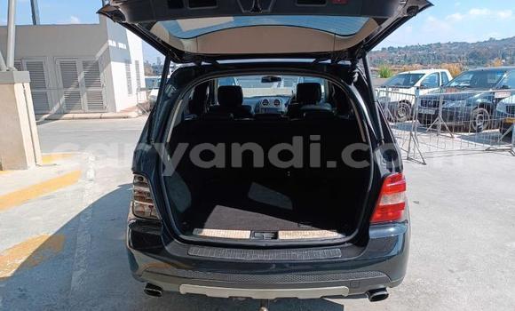 Acheter Occasion Voiture Mercedes-Benz GLC 250D Noir à Lusaka, Zambie Acheter Occasion Voiture Mercedes-Benz GLC 250D Noir à Lusaka, Zambie